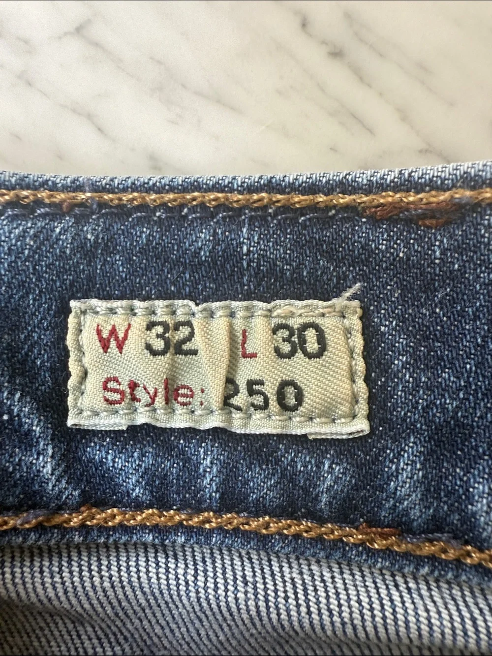 J.Crew Men’s 250 Stretch Slim Tapered Jeans W32 L30